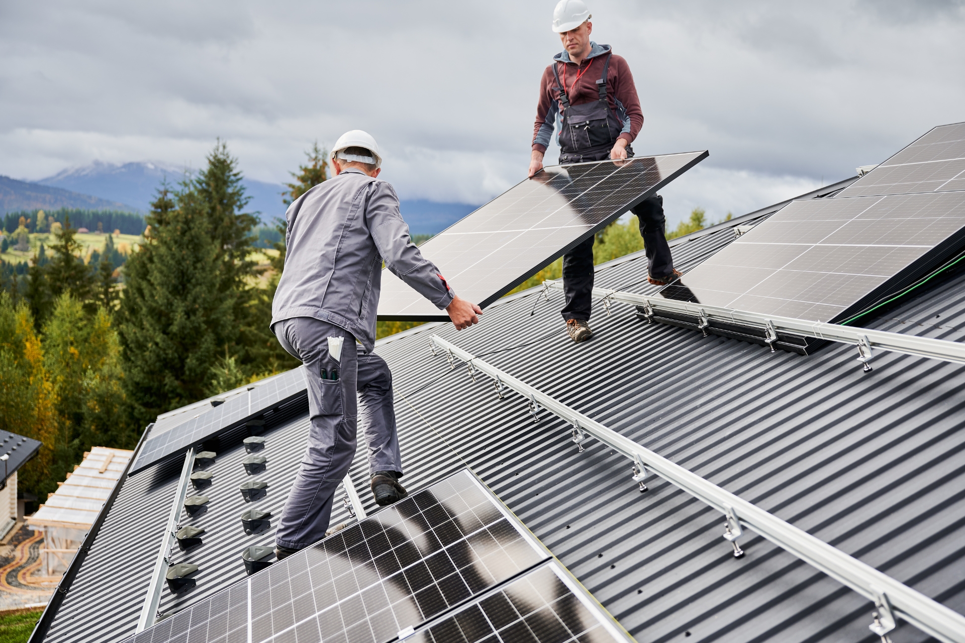 Nachhaltigkeit Auf Dem Dach – Photovoltaik Für Unternehmen